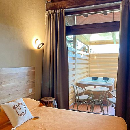 Antico Casale Guest House Sarzana Luaran gambar