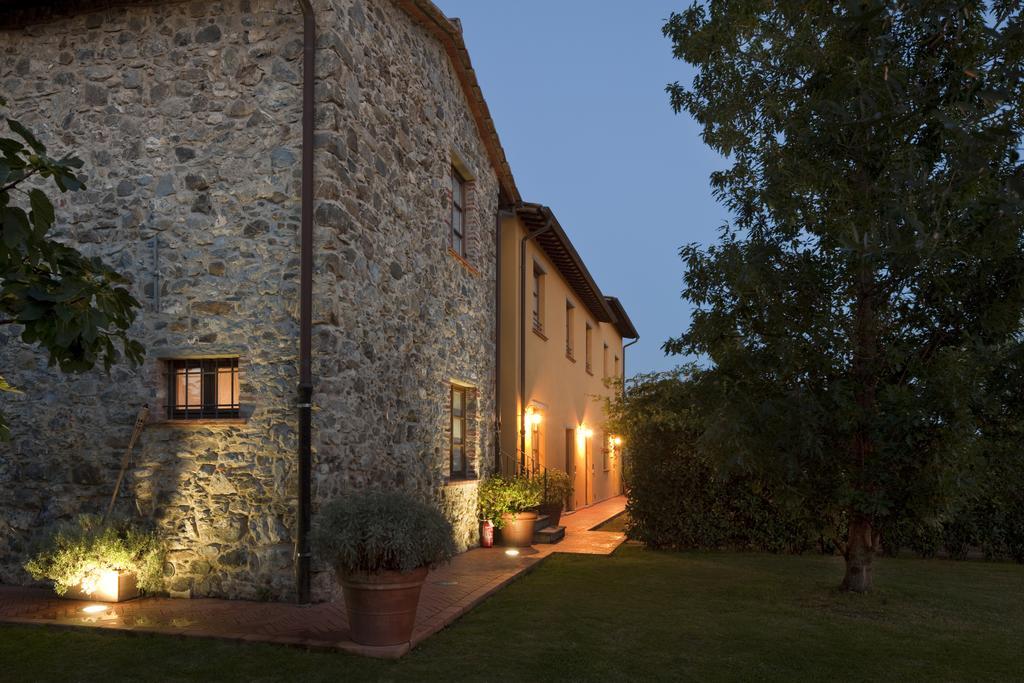 Antico Casale Guest House Sarzana Luaran gambar