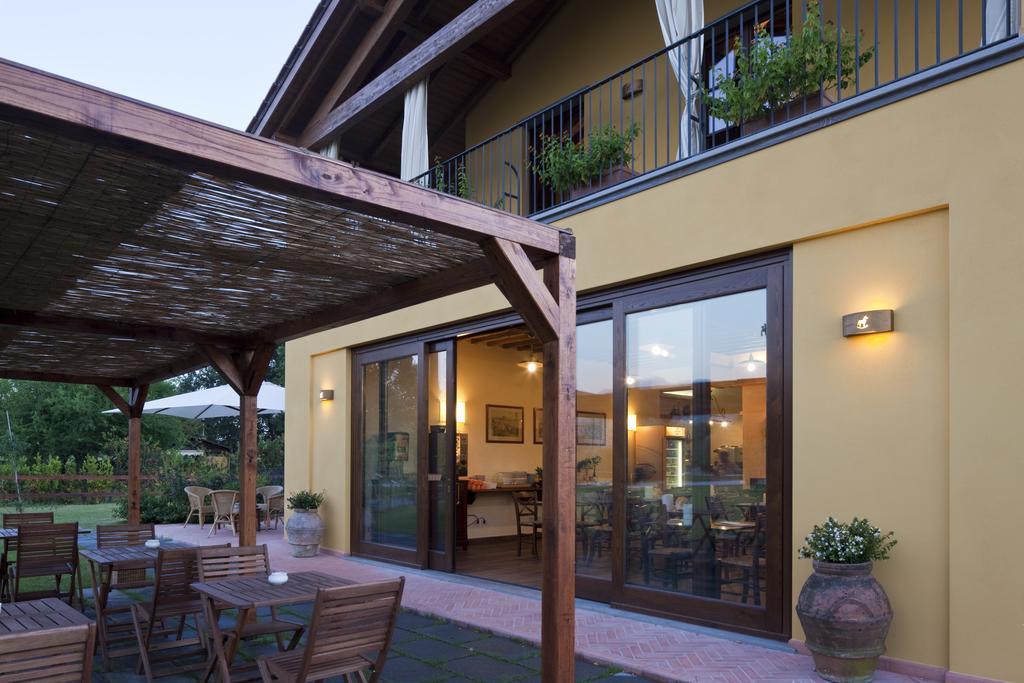 Antico Casale Guest House Sarzana Luaran gambar